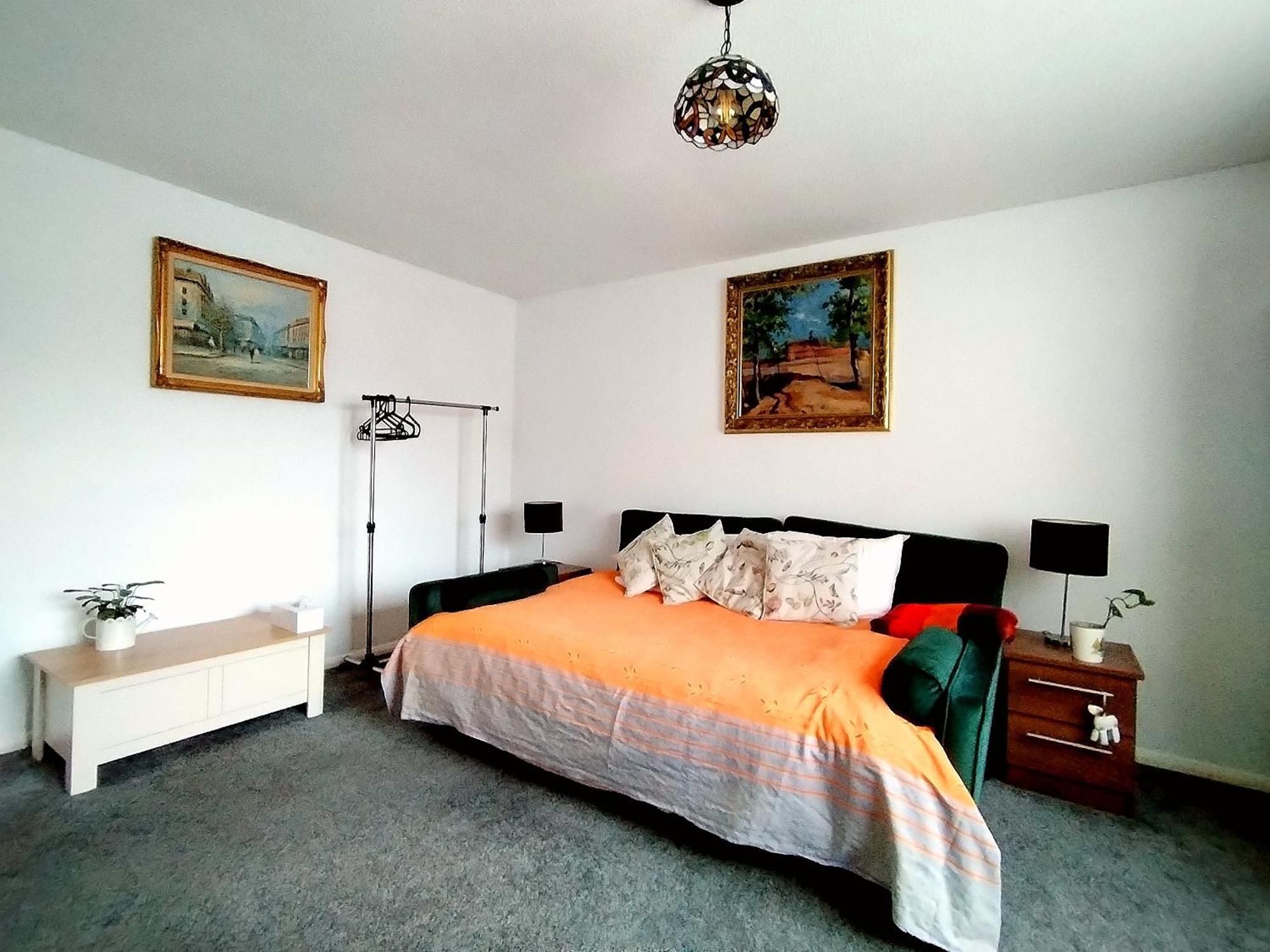 Home Away Home Near Heathrow Airport Cowley  Extérieur photo